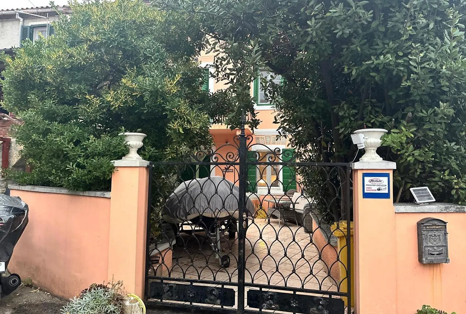 Case de vacanță Casa Palfy Punat